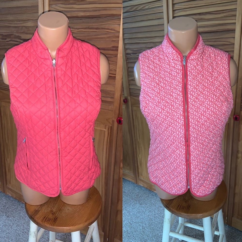 Vineyard Vines reversible vest size med pink coral quilt & pattern zipper pocket
